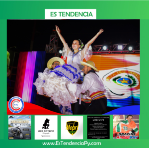 Presentacion de Danza Tradicional Paraguaya por parte de Alumnos de la UCP