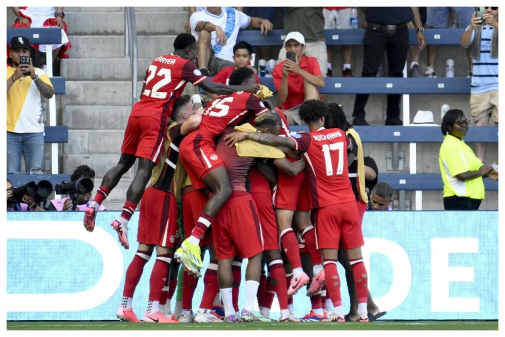 CANADA VENCE A PERU