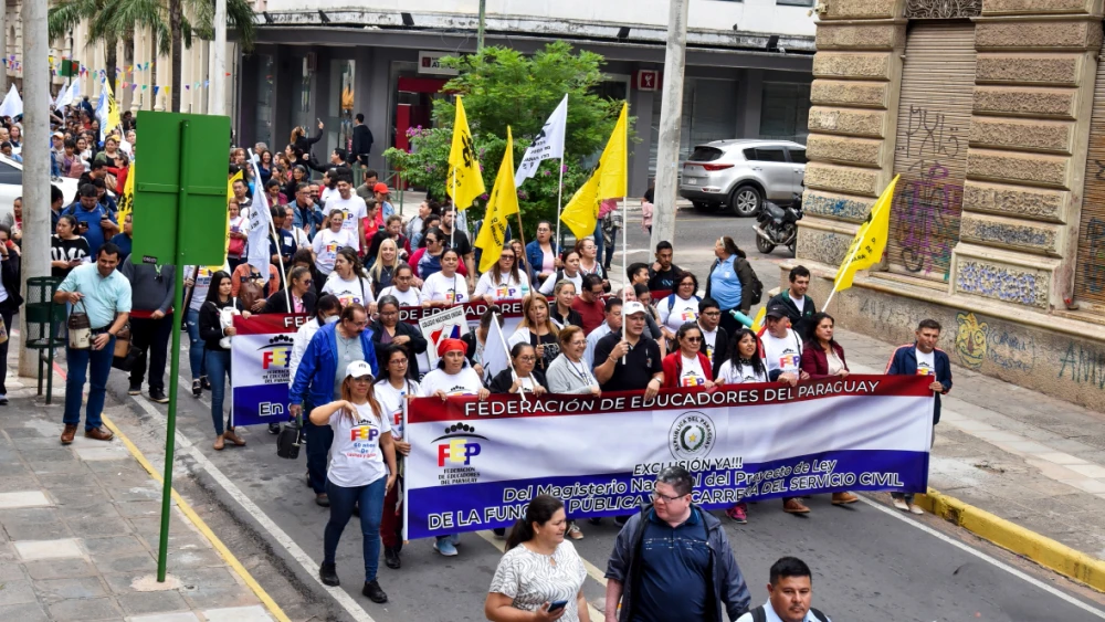 docentes no descartan extension  del receso de invierno